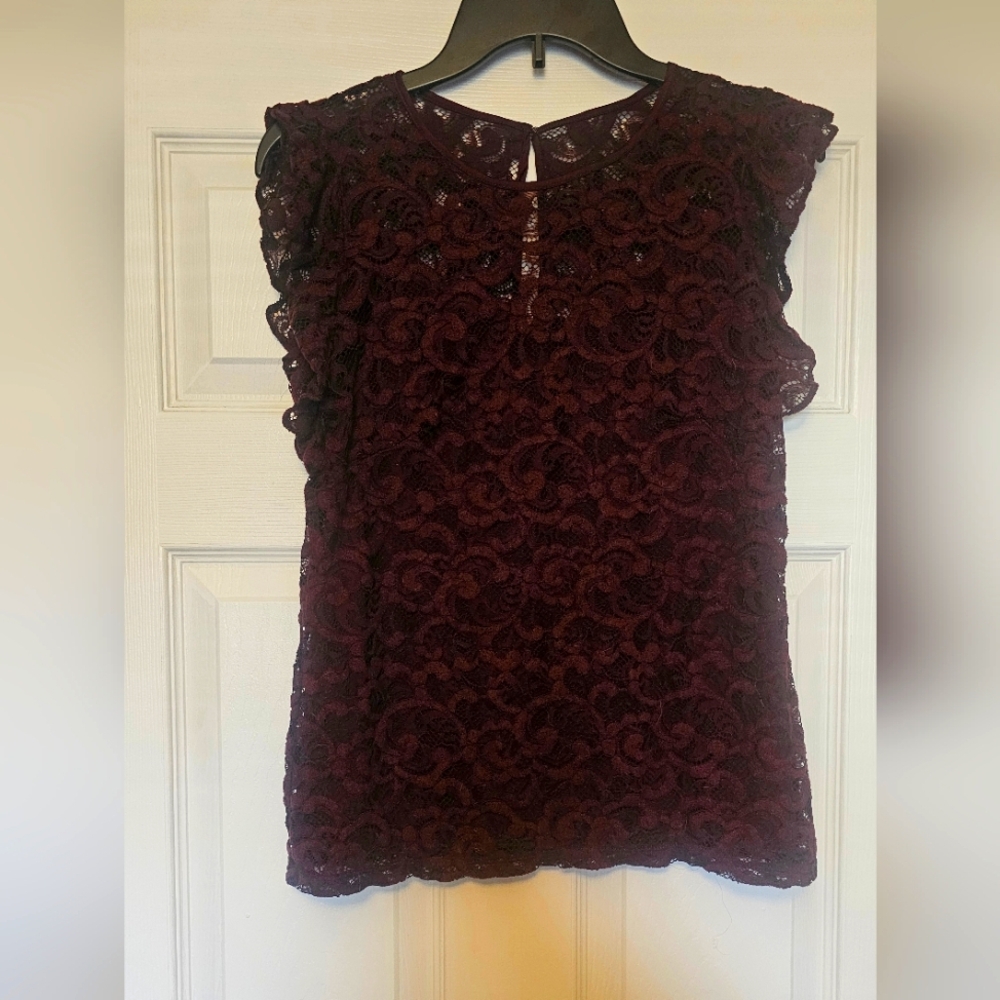 WHBM Lace Overlay Burgundy Top, Size 6